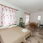 Lido Апартаменты *