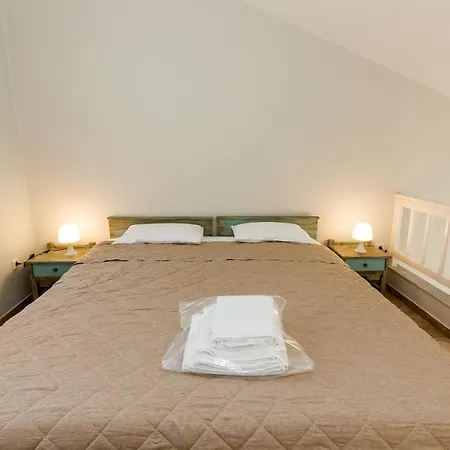 Lido Apartment *